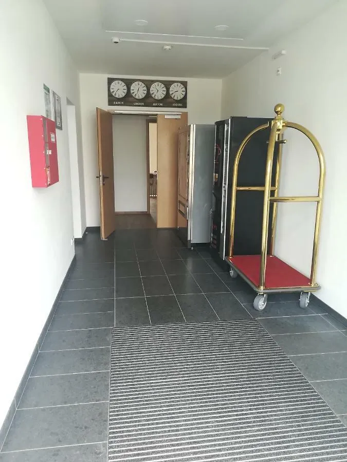 ***  Jura Hotel Nuremberga Alemanha