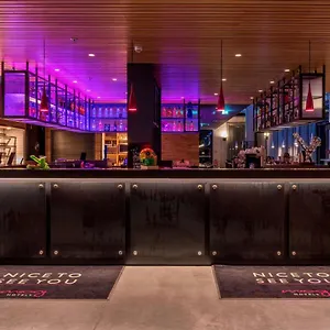 **** Hotel Moxy Frankfurt Airport Duitsland