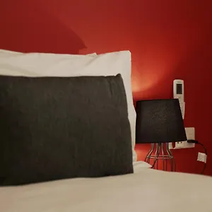 apt-modern-5-bedroom-central-malta.hotelssaintjulians.com/